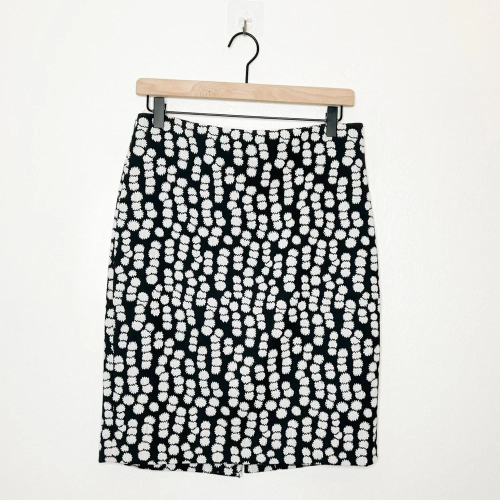 Ann Taylor Textured Knit Black White Business‎ Casual Career Pencil Skirt 4